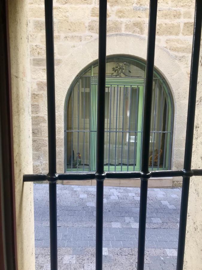 Maison De Roche-Uzes Centre Historique L' Ucetia ภายนอก รูปภาพ